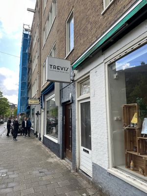 Sign  at Trevi's in Amsterdam