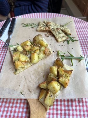 Focaccia potatoe and garlic oreganoo  at Trevi's in Amsterdam