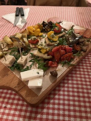 Cheese plater   at Trevi's in Amsterdam