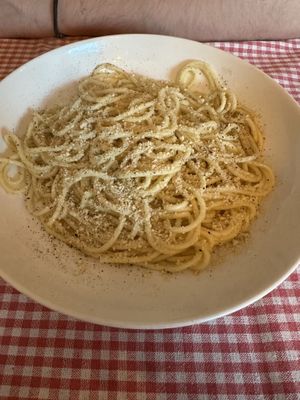 Spaghetti aglio & olio  at Trevi's in Amsterdam