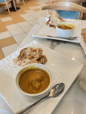 Roti Naan. Very good at Mamak Vegan Kitchen in Chamblee
