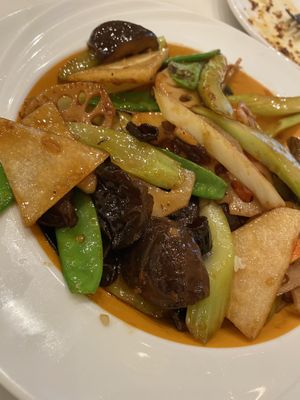 Little wok Lotus Root (minus a couple mushrooms we ate) at Mamak Vegan Kitchen in Chamblee