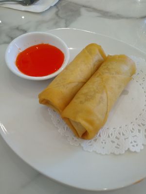 Spring rolls at Mamak Vegan Kitchen in Chamblee