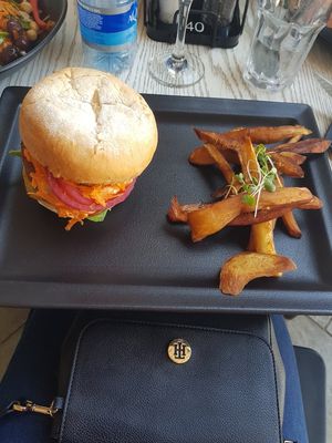 Chickpea burger at Mugg & Bean in Hartbeespoort