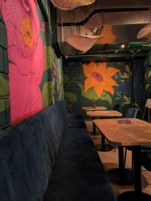 Food court sitting location at Vegan Bamboo Bar at Market 27 in Amsterdam