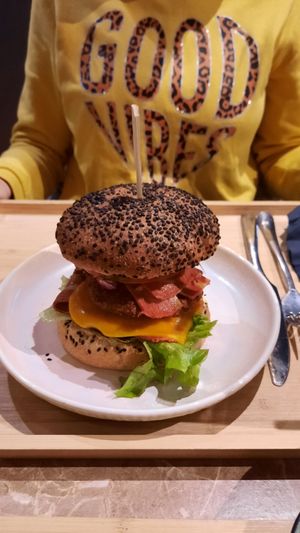 Double mundo cheese bacon bbq burger at Vegan Bamboo Bar at Market 27 in Amsterdam