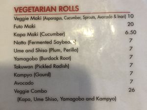 Vegetarian rolls at Miso Phat in Kihei