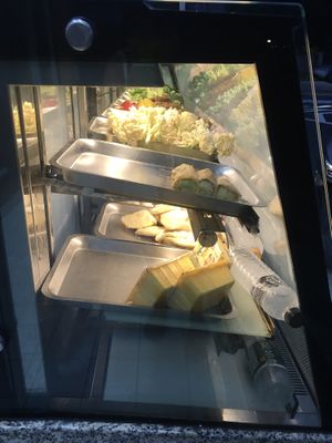 The skewers are stored in a cold display case and you choose which ones you want roasted  at Míng Xiāng Yuán 名湘園蔬食燒烤 in Tainan