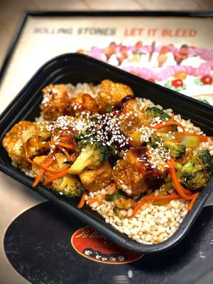 General Tsos tofu at Chef's Table in Fairfield