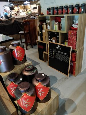 茶  is tea in Chinese at CAMELLIA茗岩 Specialty Tea Bar in East Singapore