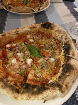 ‘Vegana’ Pizza - 490 Pesos 5*!!  at Dolce Amore in San Juan Siquijor