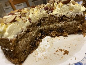 Gâteau noisettes   at L'Insouciance in Wavre