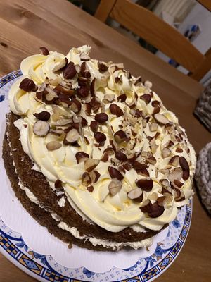 Gâteau noisettes  at L'Insouciance in Wavre