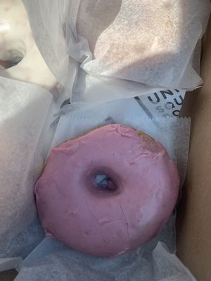 Peach  at Union Square Donuts in Brookline