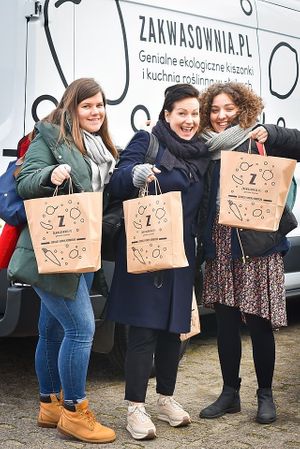 team at deli.naturalnie in Wroclaw