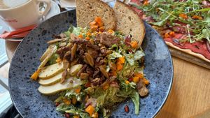 Kürbis Salat  at Wilma Wunder in Mainz