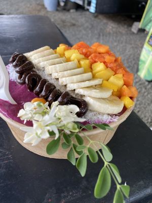 Mango Papaya Banana Edible Flower  at Vida Bowls in Huacas