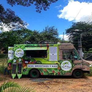 Vida Bowls Food Truck in Tamarindo Guanacaste  at Vida Bowls in Huacas
