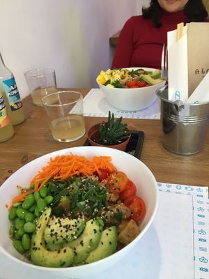 :) at Aloha Poke in Terrassa