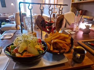 Grill Teller at Kitchen in Esslingen