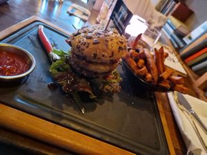 Burger at Kitchen in Esslingen
