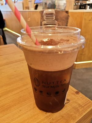 Earl Grey with Chocolate Nut Cream at NUTTEA - Soho in London