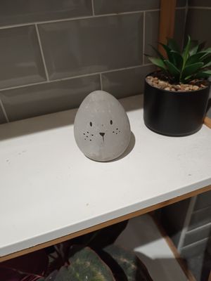 Rock friend in the bathroom at NUTTEA - Soho in London