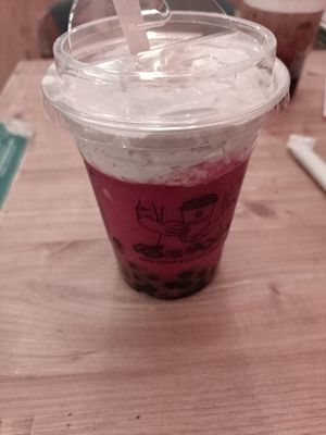 Strawberry tea with nut cream at NUTTEA - Soho in London