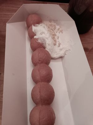 Bubble waffle with nut cream at NUTTEA - Soho in London