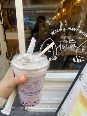   at NUTTEA - Soho in London