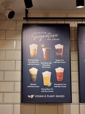 Signatures with nut cream at NUTTEA - Soho in London