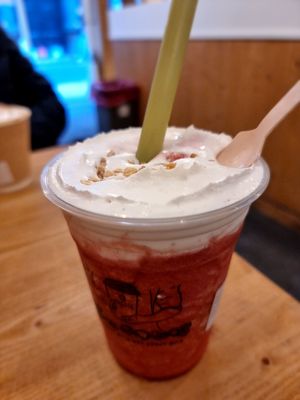 Strawberry signature at NUTTEA - Soho in London
