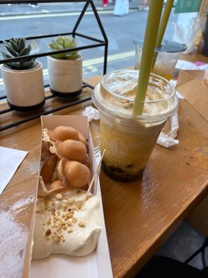 Pistachio cream waffles and pineapple green tea at NUTTEA - Soho in London