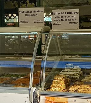 there's vegan baklava at Naschmarkt in Vienna