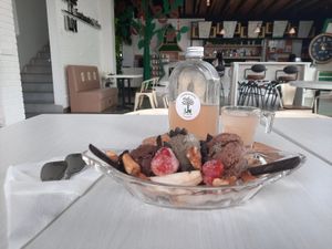  at LN Fortunate Coffee in 