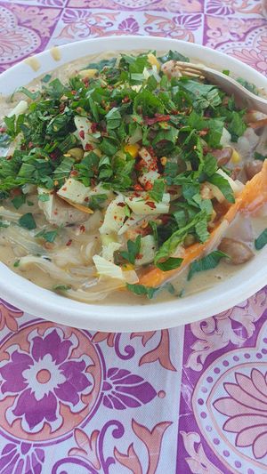 Pad thai at Veganoteca in La Palma