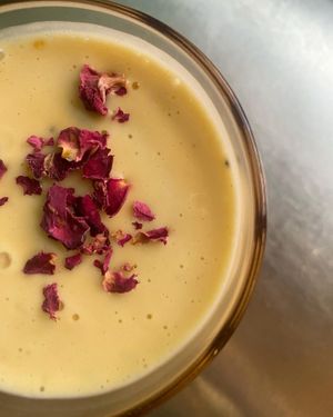 Smoothie lassi  at O Jardim da Jujé in Lisbon