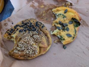 Curry on the left, pumpkin and spinach on the right at O Jardim da Jujé in Lisbon