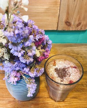 Chocolat smoothie at O Jardim da Jujé in Lisbon
