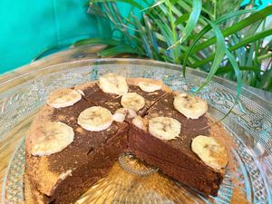 Banana & caroube cake at O Jardim da Jujé in Lisbon
