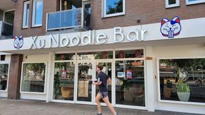 Front at Xu Noodle Bar in Tilburg