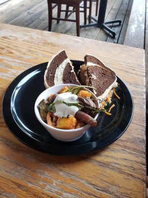  at The Wild Cow in Nashville