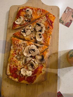 Funghi Pinsa at Vapiano - Mannheimer Wasserturm in Mannheim