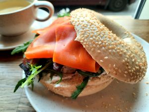 Bagel with cream cheese and lox at Flavour Bastards in Copenhagen