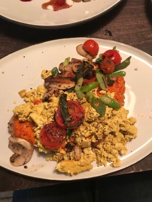 Scrambled tofu at Flavour Bastards in Copenhagen