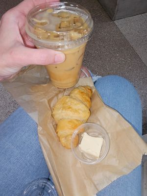Rose cardamom latte, croissant at Sleepyhead Coffee in Chattanooga