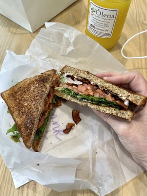 BLT at Olena Cafe in Honolulu