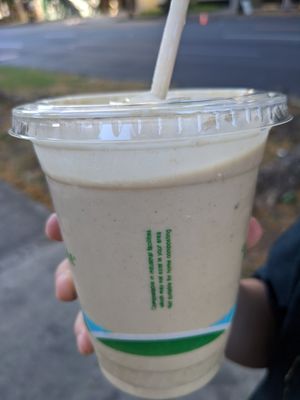 Monkey at Olena Cafe in Honolulu