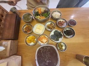  at Puleunsolmalg Eunhyang 푸른솔맑은향 in Jeju