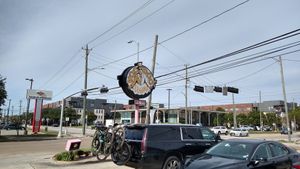 The street leading up to voodoo donuts at Voodoo Doughnut - Washington Ave in Houston
